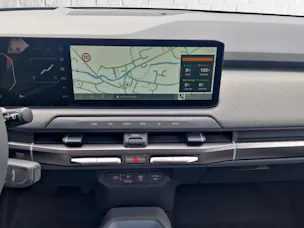 Kia EV3 81 kWh Earth+