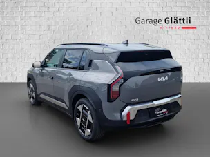 Kia EV3 81 kWh Earth+