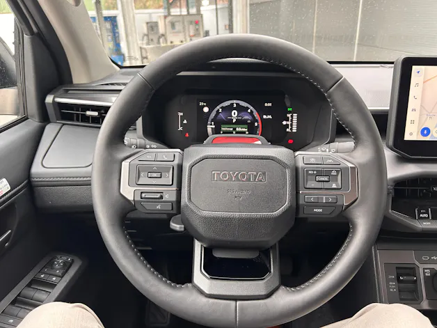 Toyota Hilux Double Cab.-Pick-up 2.8 D-4D MHEV 204 Advanced