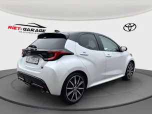 Toyota Yaris 1.5 VVT-i HSD GR Sport
