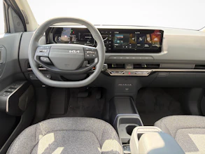 https://vehicle.imgix.net/4301019/cf6ee263-3e69-4b75-a28e-bef1d8ceaae5.jpg