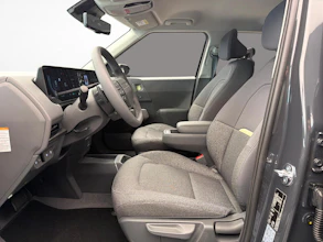 https://vehicle.imgix.net/4301040/f5f9b6cf-1e8d-4473-b4ac-bfa84348c864.jpg
