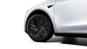 Tesla Model Y Premium Maximale Reichweite Hinterradantrieb