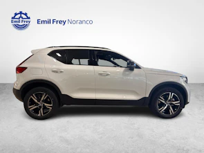 image du véhicule VOLVO XC40 2.0 B3 MH Plus Dark