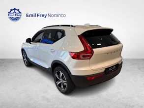 https://vehicle.imgix.net/4301064/6322fd9f-53f0-4508-851b-bf57ce993b63.jpg