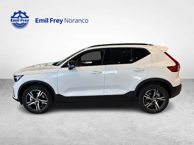 Volvo XC40 2.0 B3 MH Plus Dark