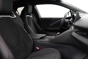 Fahrzeugbild TOYOTA C-HR 2.0 HEV GR Sport Premiere 4x4