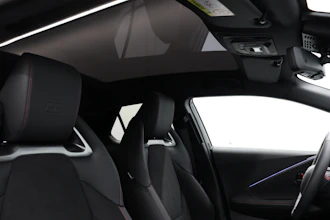 https://vehicle.imgix.net/4301071/a914ba32-69dd-400f-8ab1-453729ba1d19.JPG