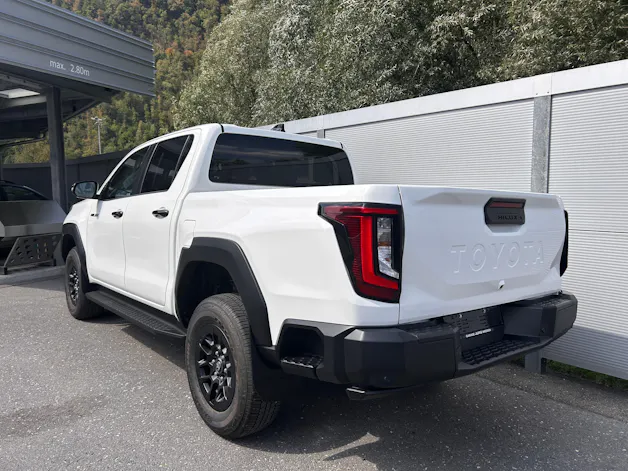 Toyota Hilux Double Cab.-Pick-up 2.8 D-4D MHEV 204 Advanced