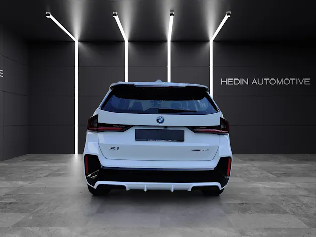 BMW X1 30e xDrive paddles