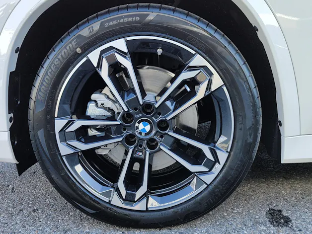 BMW X1 30e xDrive paddles