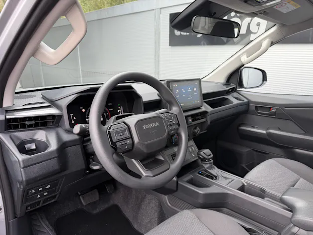Toyota Hilux Double Cab.-Pick-up 2.8 D-4D MHEV 204 Active