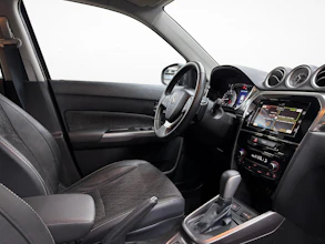 https://vehicle.imgix.net/4301166/719b2a8c-de3f-4df8-9ba1-403d0f802be7.jpg
