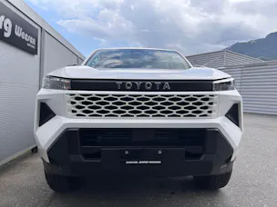 Toyota Hilux Double Cab.-Pick-up 2.8 D-4D MHEV 204 Active