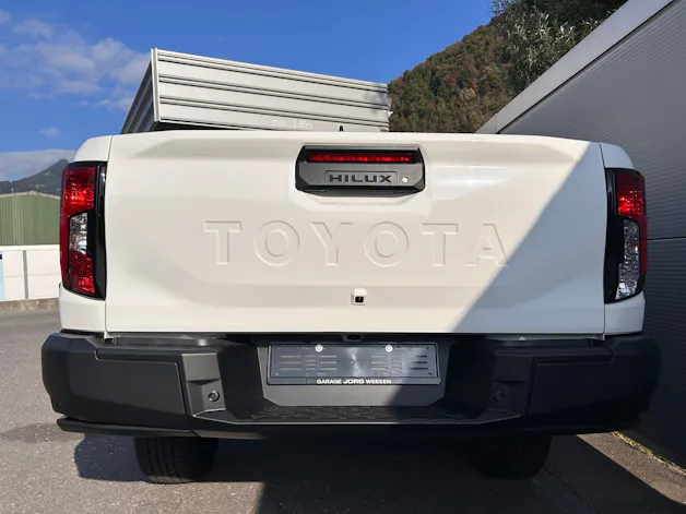 Toyota Hilux Double Cab.-Pick-up 2.8 D-4D MHEV 204 Active