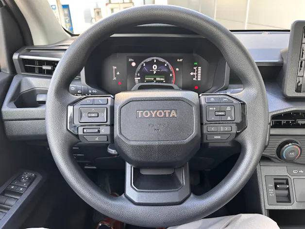 Toyota Hilux Double Cab.-Pick-up 2.8 D-4D MHEV 204 Active