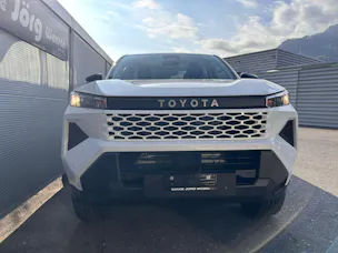 Toyota Hilux Double Cab.-Pick-up 2.8 D-4D MHEV 204 Active
