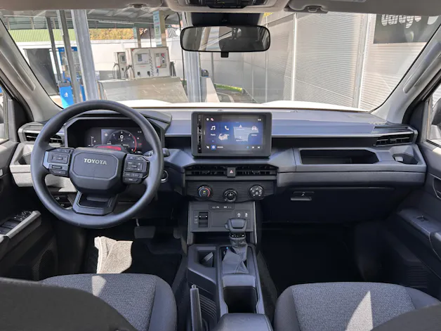 Toyota Hilux Double Cab.-Pick-up 2.8 D-4D MHEV 204 Active
