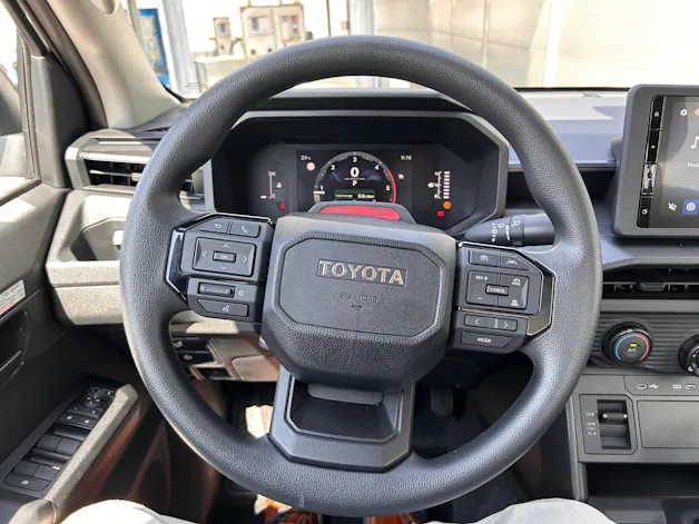 Toyota Hilux Double Cab.-Pick-up 2.8 D-4D MHEV 204 Active
