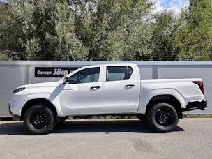 Toyota Hilux Double Cab.-Pick-up 2.8 D-4D MHEV 204 Active