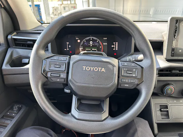 Toyota Hilux Double Cab.-Pick-up 2.8 D-4D MHEV 204 Active