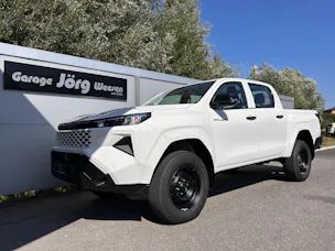 Toyota Hilux Double Cab.-Pick-up 2.8 D-4D MHEV 204 Active