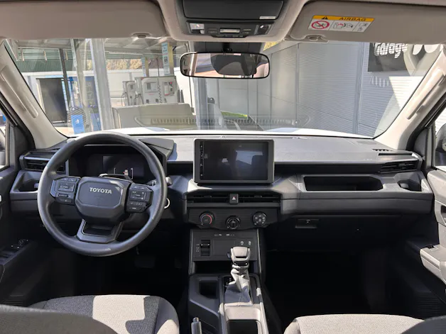 Toyota Hilux Double Cab.-Pick-up 2.8 D-4D MHEV 204 Active