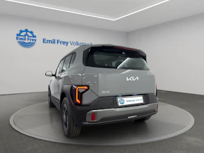 https://vehicle.imgix.net/4301244/4dde1cf7-f472-4967-8e3a-65eb47a4d567.jpg