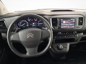 https://vehicle.imgix.net/4301321/9c66217f-404f-4d6e-8e73-a588fb4f2474.jpg