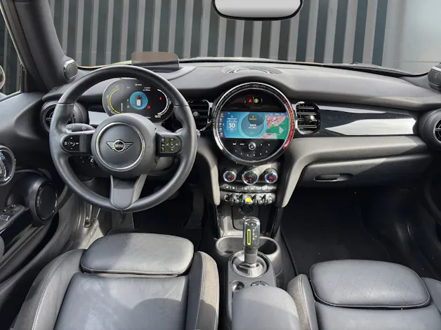 Mini F56 Cooper SE PANORAMA GLASDACH