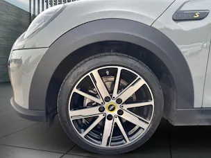 Mini F56 Cooper SE PANORAMA GLASDACH