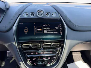 Aston Martin DBX 4.0 V8 Bi-Turbo