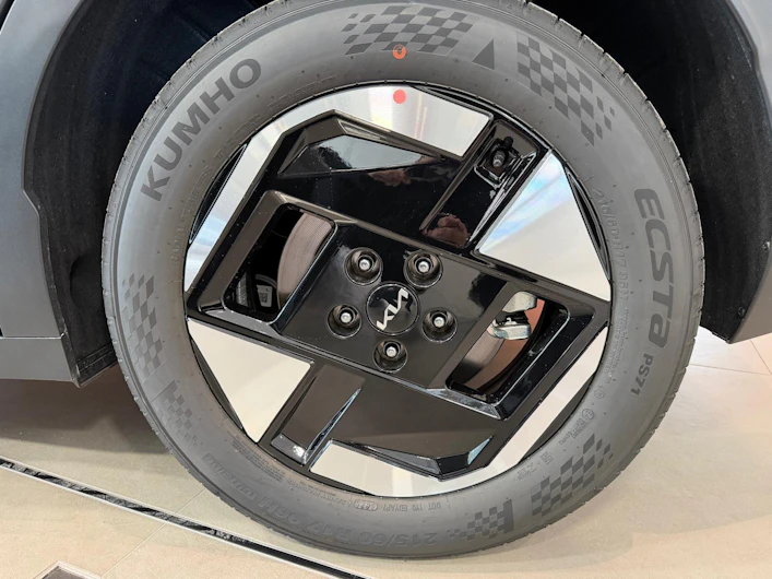 immagine del veicolo KIA EV3