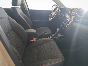 Fahrzeugbild SUZUKI Vitara 1.4 T Black Edition Top Hybrid 4x4