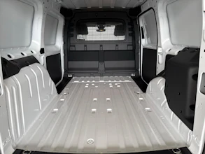 https://vehicle.imgix.net/4301386/6089d8cc-dafc-419e-b6fc-3a23ca395788.jpg