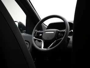Fahrzeugbild LAND ROVER Discovery Sport 1.5 T 270e Landmark