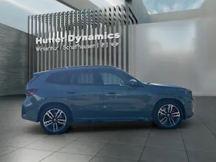 BMW iX1 30 xDrive M Sportpaket Pro