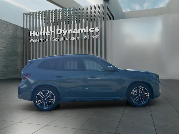 BMW iX1 30 xDrive M Sportpaket Pro