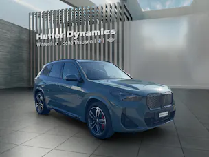 BMW iX1 30 xDrive M Sportpaket Pro