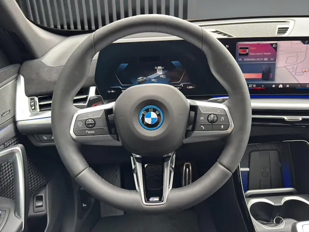BMW iX1 30 xDrive M Sportpaket Pro