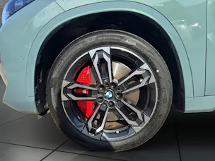 BMW iX1 30 xDrive M Sportpaket Pro