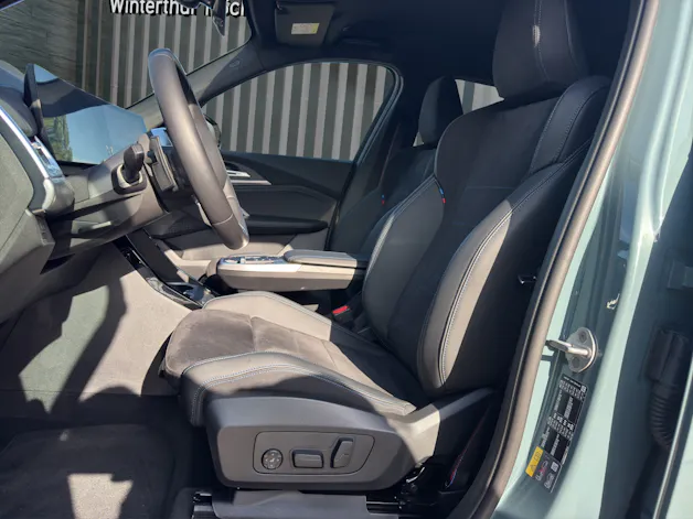 BMW iX1 30 xDrive M Sportpaket Pro
