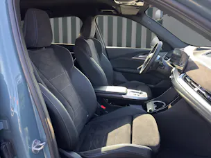 BMW iX1 30 xDrive M Sportpaket Pro