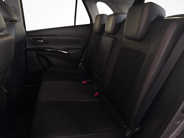 Suzuki S-Cross 1.4 T Black Edition Top Hybrid 4x4