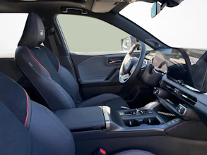 https://vehicle.imgix.net/4301423/997dddea-60df-476f-81ef-415c45c6056e.jpg