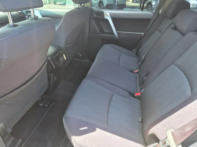 Toyota Land Cruiser 2.8 D Linea Luna