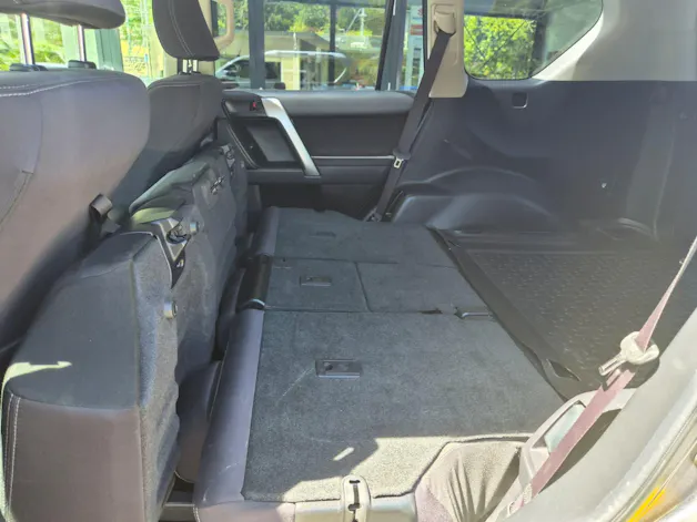 Toyota Land Cruiser 2.8 D Linea Luna