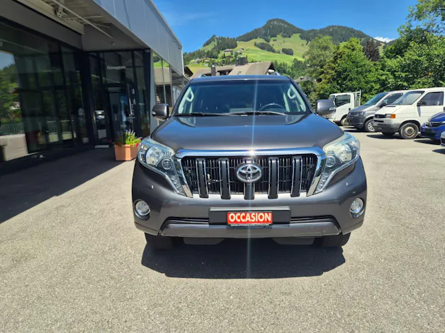 Toyota Land Cruiser 2.8 D Linea Luna