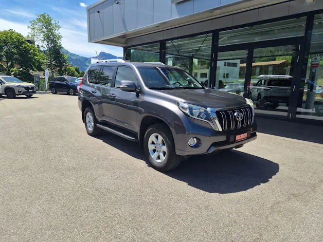 Toyota Land Cruiser 2.8 D Linea Luna