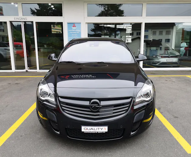 Opel Insignia 2.8 V6 T 4x4 OPC